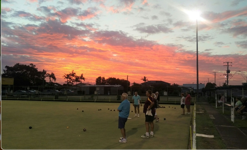 Solander Lake Bowls Club |  | 70 Sunderland Dr, Banksia Beach QLD 4507, Australia | 0734087021 OR +61 7 3408 7021