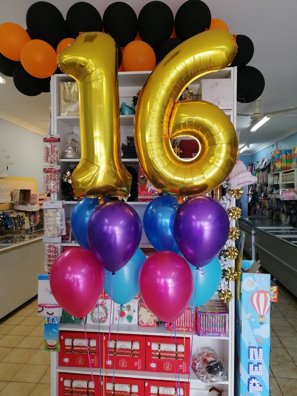 Ollys Party Shop | home goods store | 31 Dell St, Woodpark NSW 2164, Australia | 0296814118 OR +61 2 9681 4118