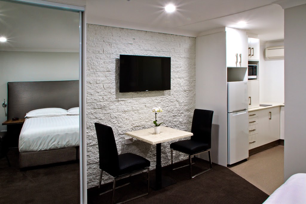 The Duck Inn Apartments | lodging | 152/182 Gunnedah Rd, South Tamworth NSW 2340, Australia | 0267607103 OR +61 2 6760 7103