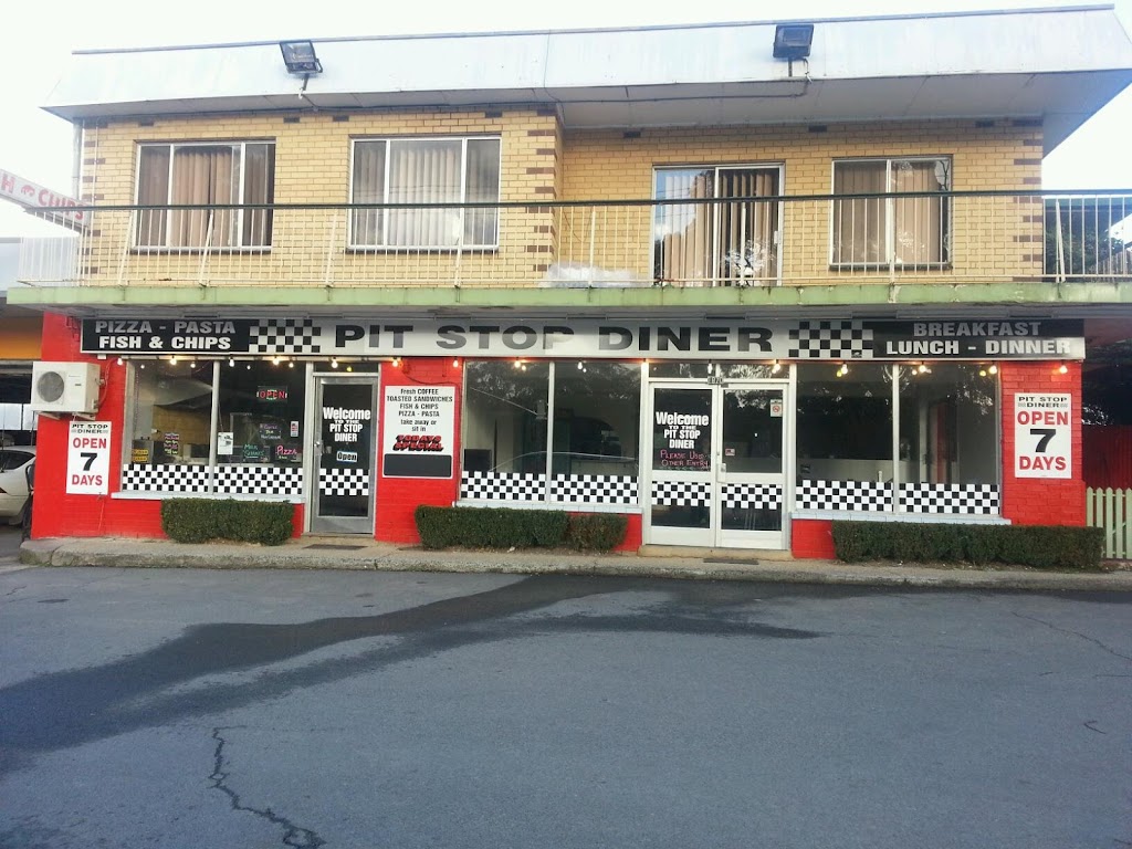 Pit Stop Diner | cafe | 1870 Warburton Hwy, Launching Place VIC 3139, Australia | 0359646555 OR +61 3 5964 6555