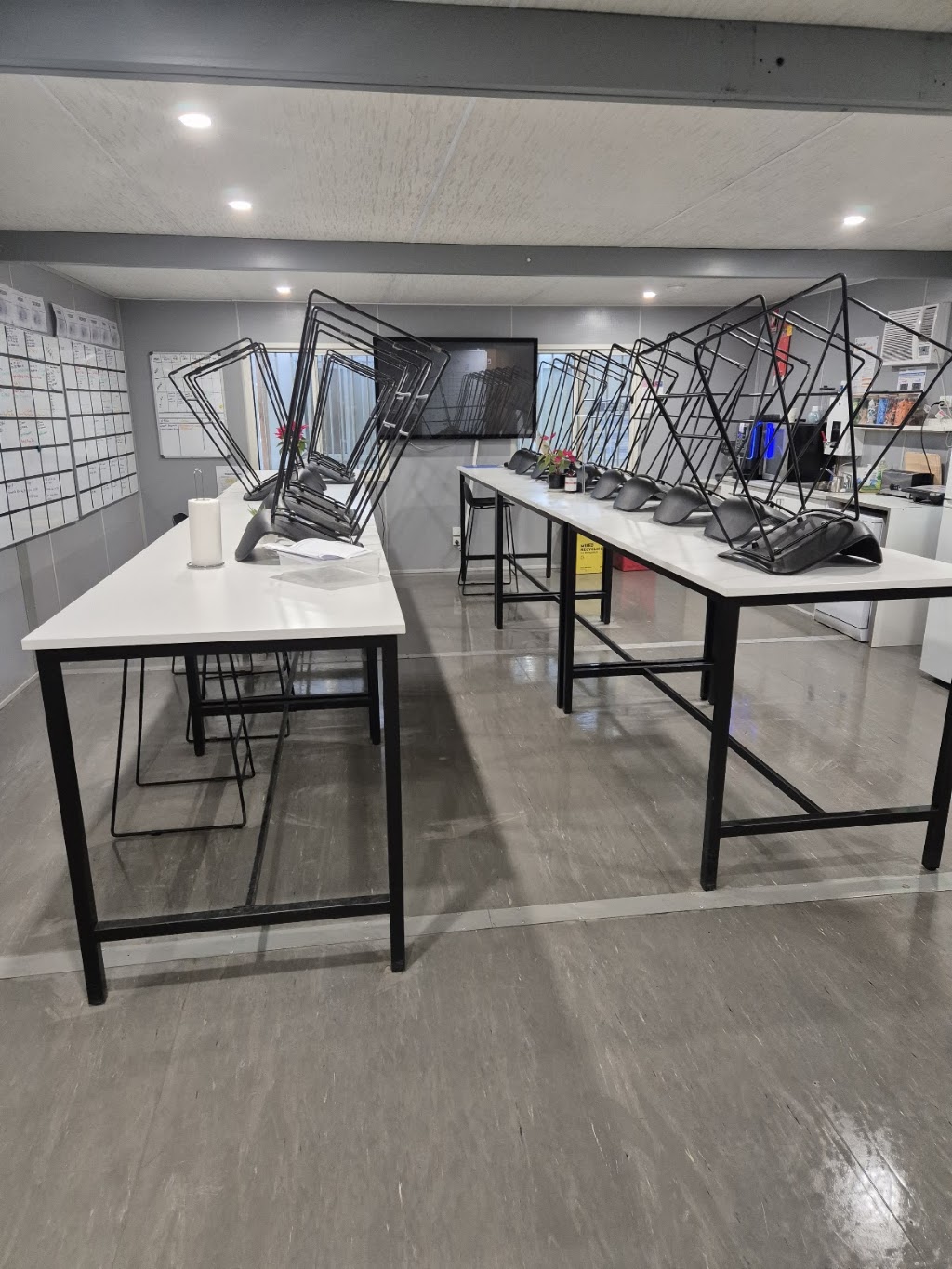 KWS Cleaning Services Pty Ltd | 69 Blue Horizons Way, Pakenham VIC 3810, Australia | Phone: 0449 158 425