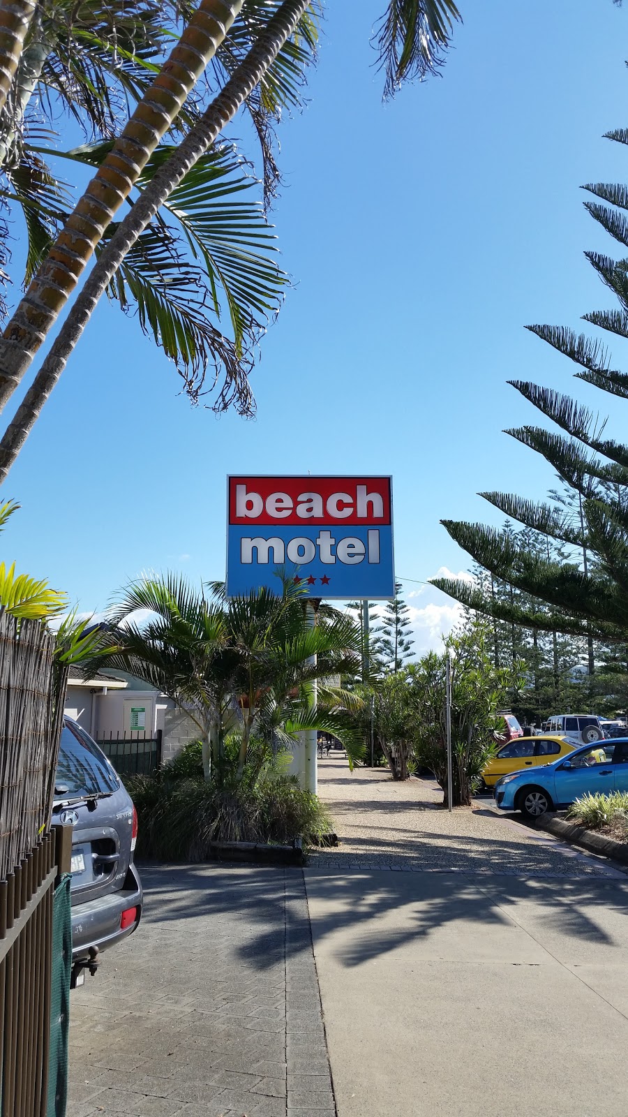 Beach Motel | lodging | 78 Beach St, Woolgoolga NSW 2456, Australia | 0266541333 OR +61 2 6654 1333