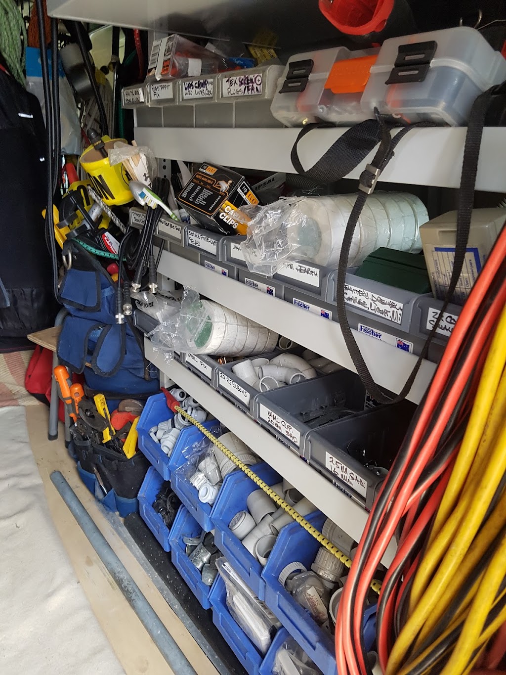 idb electrical | 44 Jellat Way, Kalaru NSW 2550, Australia | Phone: 0407 022 527