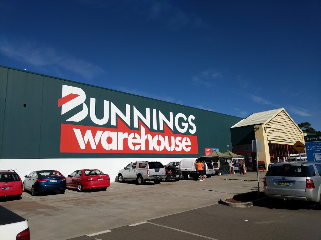 Bunnings West Gosford | hardware store | 3 Yallambee Ave, West Gosford NSW 2250, Australia | 0243493500 OR +61 2 4349 3500