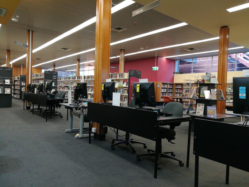 Oakleigh Library | library | 148 Drummond St, Oakleigh VIC 3166, Australia | 0395634138 OR +61 3 9563 4138