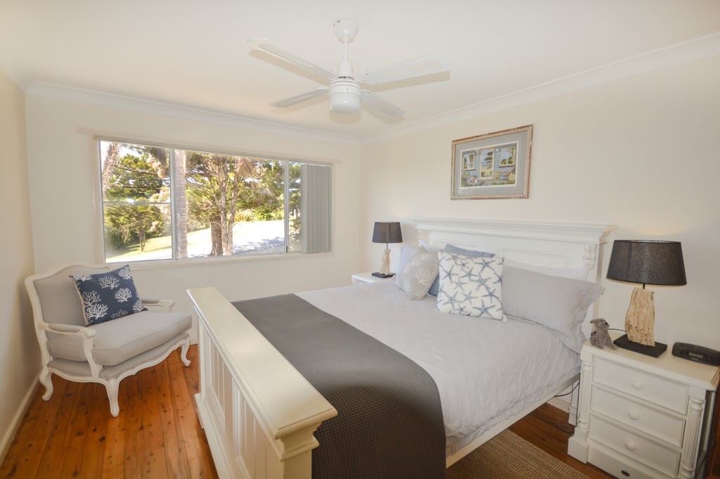 Sandy Shores Tuross Head Holiday Rental | lodging | 7 Allenby Rd, Tuross Head NSW 2537, Australia | 0244739253 OR +61 2 4473 9253