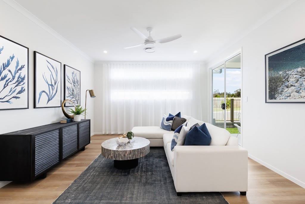 Arista Homes Display Home - Whiterock | 41 Foley Wy, White Rock QLD 4306, Australia | Phone: 0491 042 330