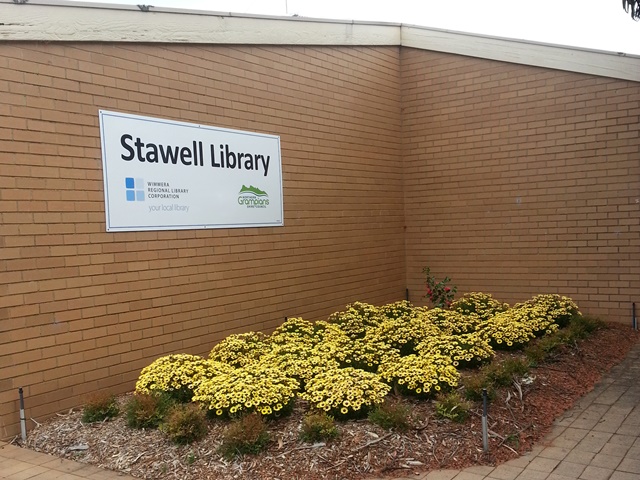 Stawell Library - WRLC | library | Sloane St, Stawell VIC 3380, Australia | 0353581274 OR +61 3 5358 1274