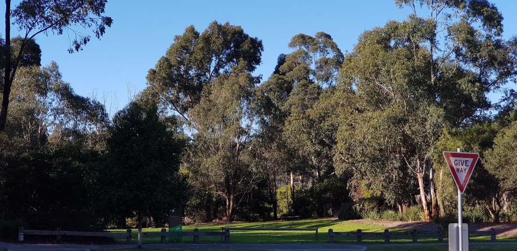 Santa Rosa Reserve | park | 85 Santa Rosa Blvd, Doncaster East VIC 3109, Australia