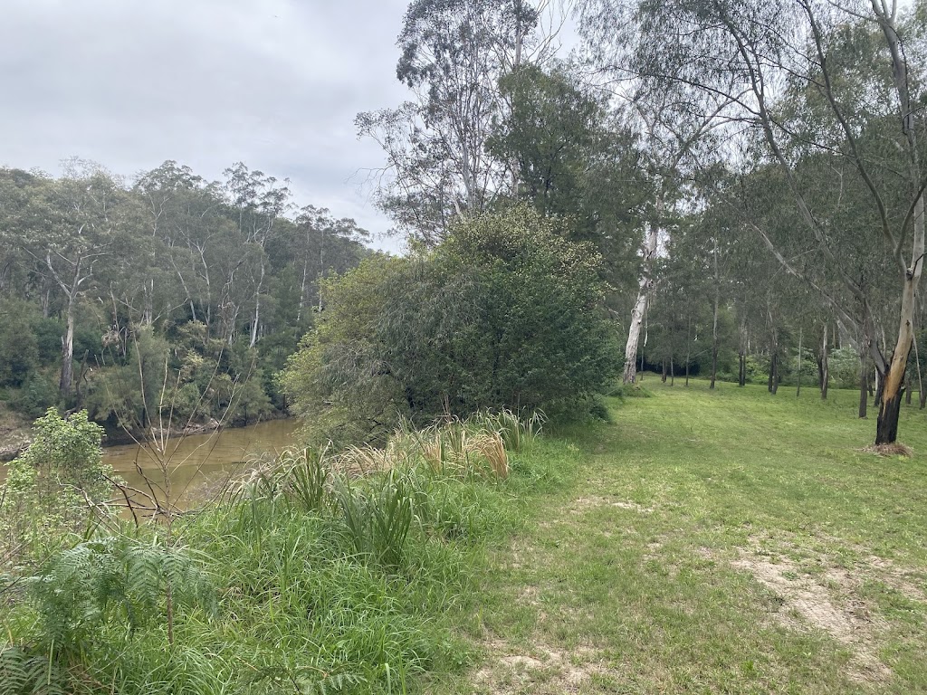 Whispering Gums Colo River Camping | 598 Colo Heights Rd, Upper Colo NSW 2756, Australia | Phone: 0414 745 836