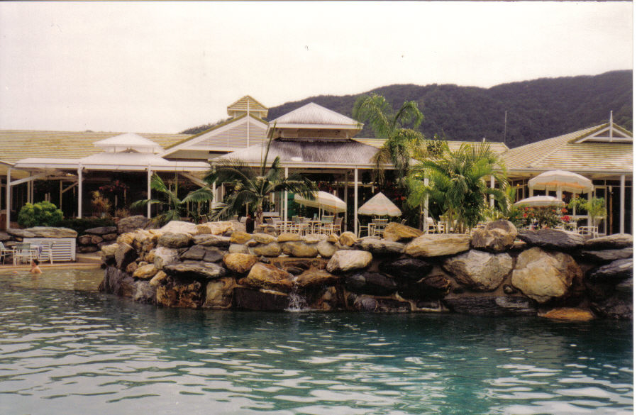 Melaleuca Resort | 85-93 Williams Esplanade, Palm Cove QLD 4879, Australia | Phone: (07) 4055 3222