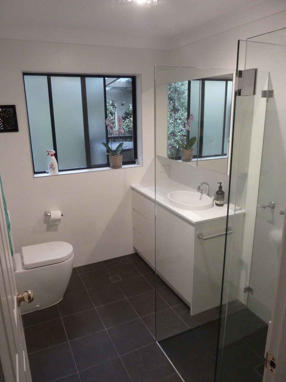 InVogue Bathrooms | 6 Craigton Pl, Glenhaven NSW 2156, Australia | Phone: 0411 180 200