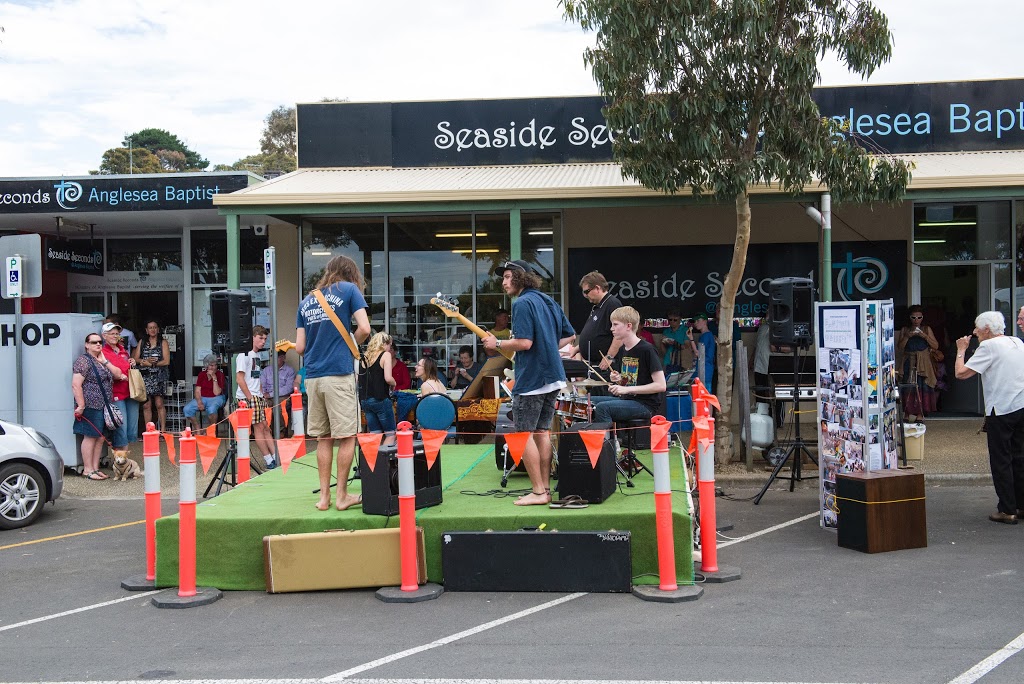 Seaside Seconds OpShop | store | 71 Great Ocean Rd, Anglesea VIC 3230, Australia | 0352632744 OR +61 3 5263 2744