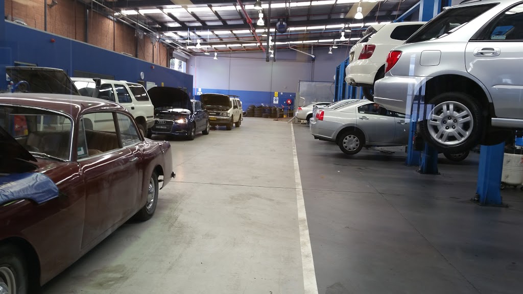 NRMA Car Servicing North Parramatta | car repair | 1b/9-11 Barney St, North Parramatta NSW 2151, Australia | 0298906299 OR +61 2 9890 6299