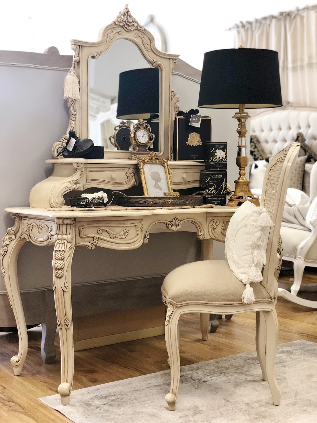 Rococo Décor | 494 King Georges Rd, Beverly Hills NSW 2209, Australia