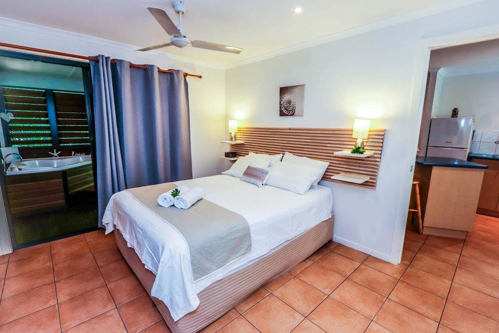 Sunbird Gardens Accommodation | 27 Joseph Banks Blvd, Agnes Water QLD 4677, Australia | Phone: (07) 4974 7245