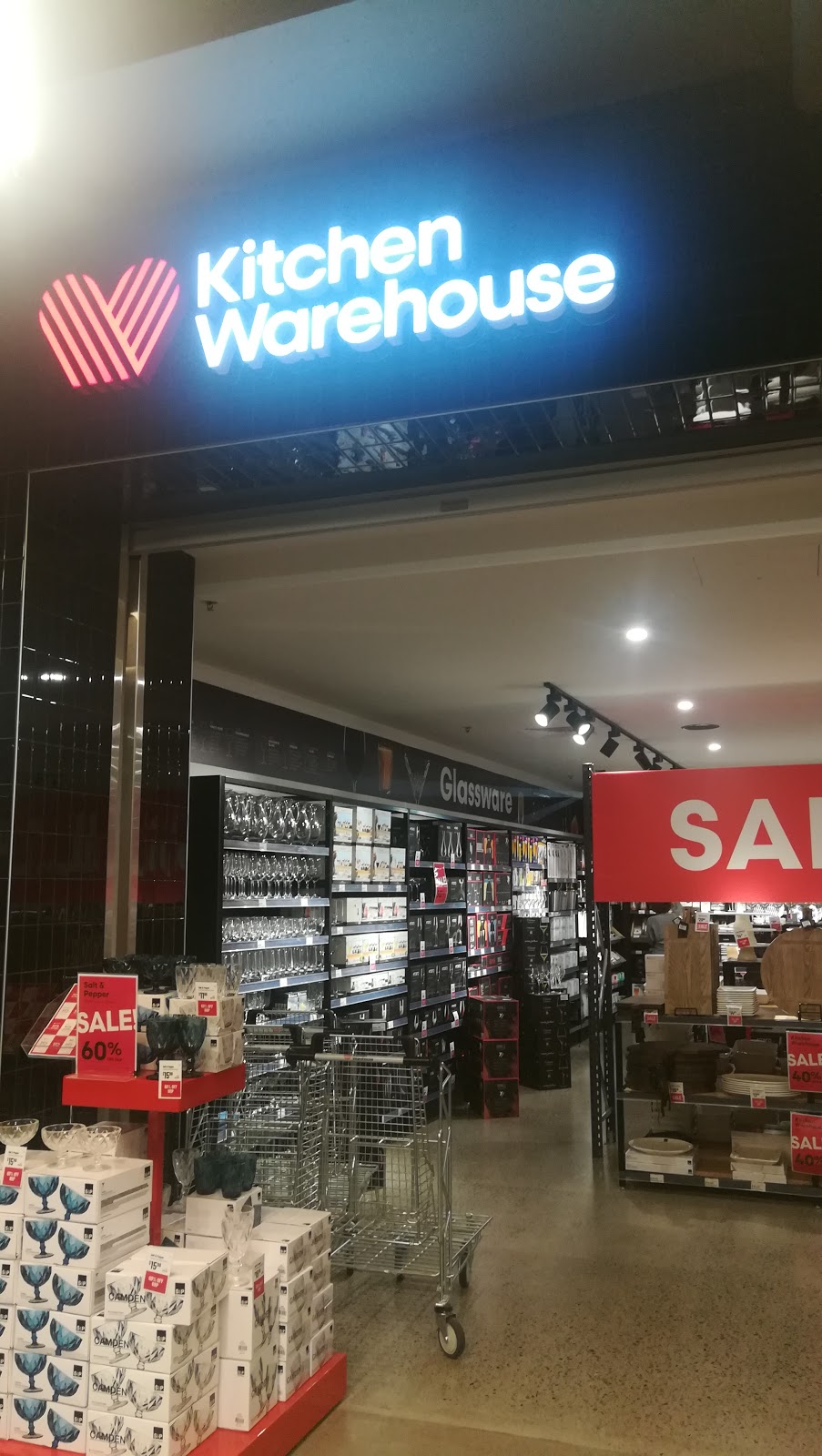 Kitchen Warehouse Fortitude Valley | Shop 5a, Homemaker The Valley South, 1058 Ann St, Fortitude Valley QLD 4006, Australia | Phone: (07) 3556 1251