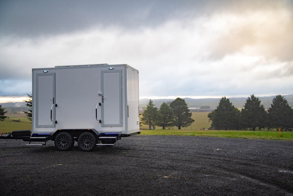 DLuxe Restroom Trailers | 26 Siesta Dr, Murray Bridge East SA 5253, Australia | Phone: 0422 040 340