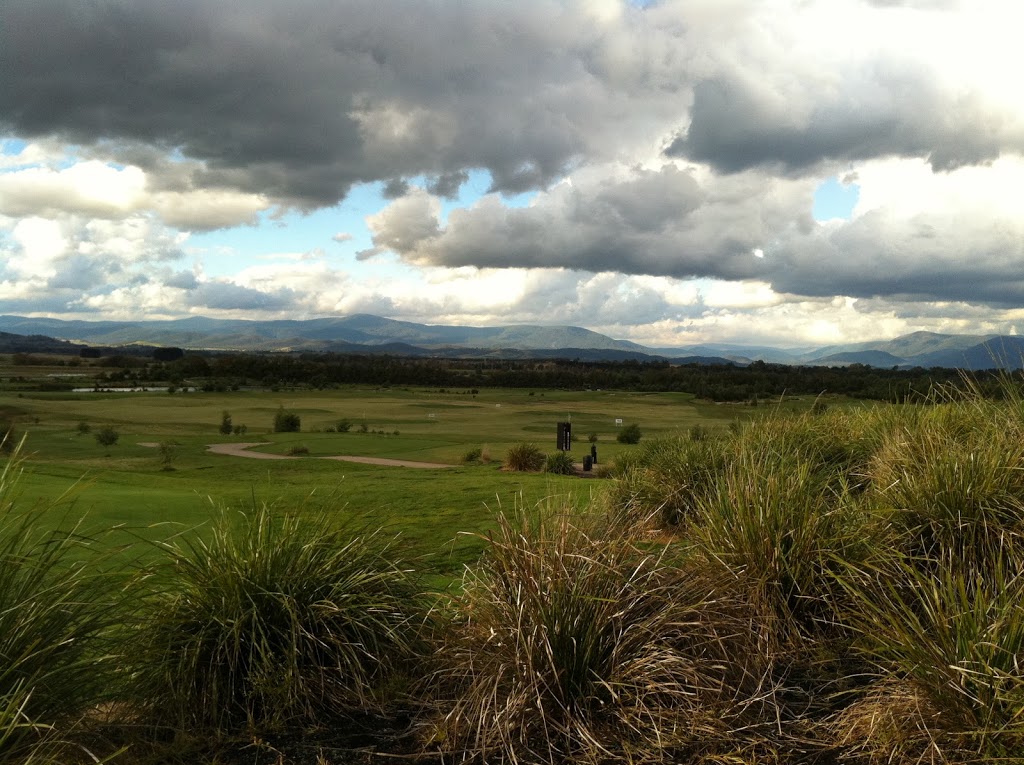 Yering Meadows Golf Club |  | 178-180 Victoria Rd, Yering VIC 3770, Australia | 0397389000 OR +61 3 9738 9000