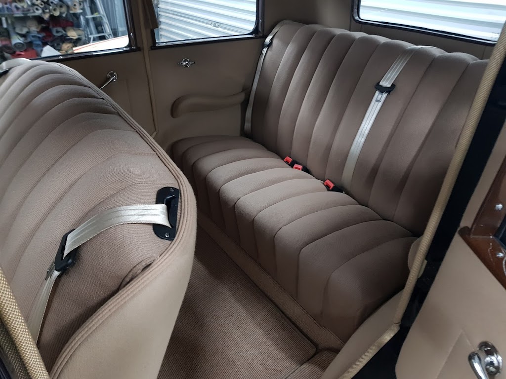 Griffs Trim Shop Car Upholstery | 4 Comb St, Soldiers Hill VIC 3350, Australia | Phone: 0418 519 702