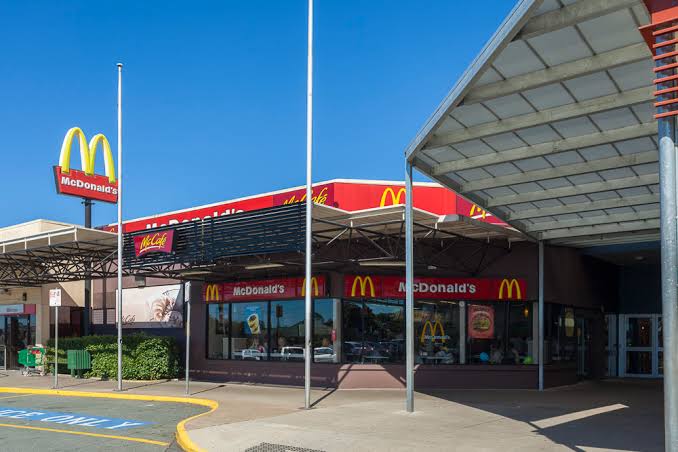 McDonalds Inala Plaza | meal takeaway | 156 Inala Ave, Inala QLD 4077, Australia | 0738791233 OR +61 7 3879 1233