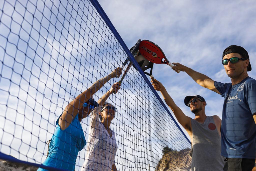 Sydney Beach Tennis School | Pittwater Rd, Collaroy NSW 2097, Australia | Phone: 0423 353 330