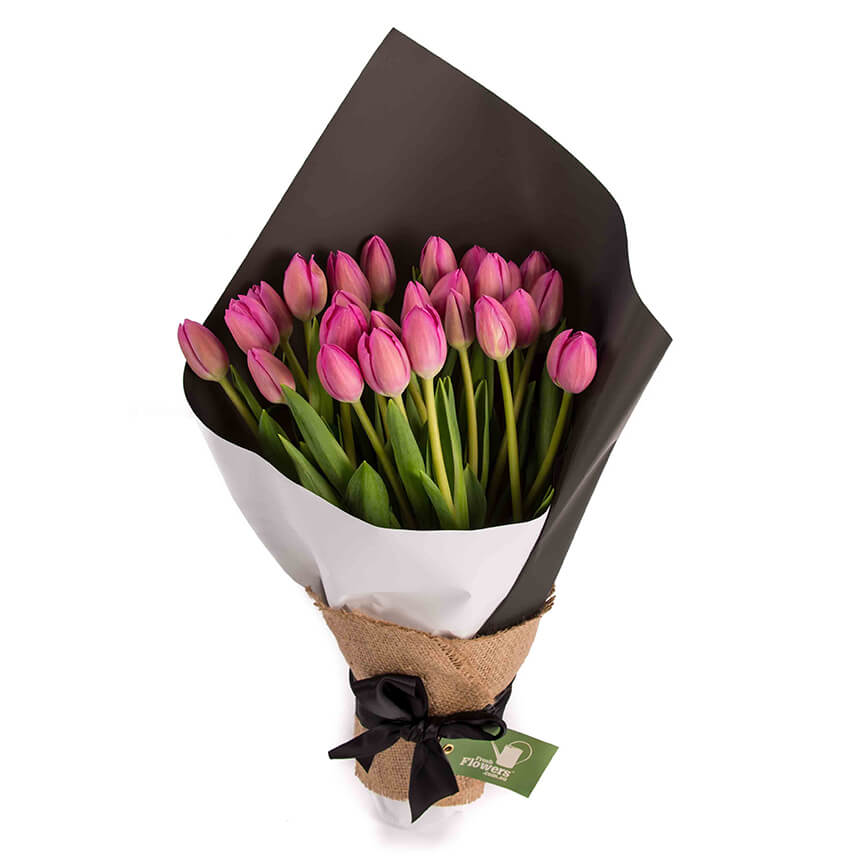 Fresh Flowers | florist | 24 Helles Ave, Moorebank NSW 2170, Australia | 1300468373 OR +61 1300 468 373