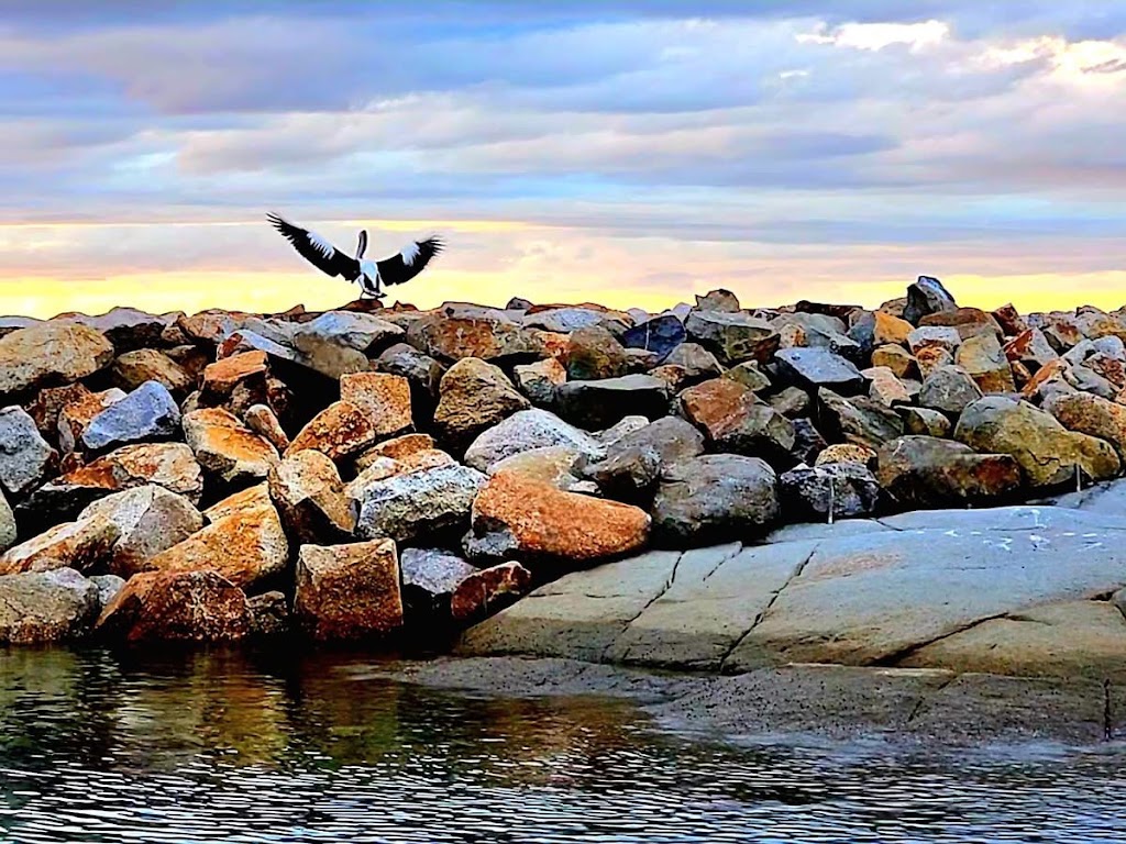 Seaside Soak & Sauna | 21 Treloggen Dr, Binalong Bay TAS 7216, Australia | Phone: 0417 789 650
