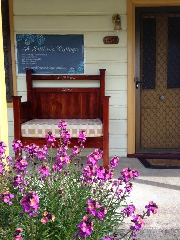 Jordan Creek Cottage Accommodation Bathurst CBD | real estate agency | 140 Keppel St, Bathurst NSW 2795, Australia | 0263375111 OR +61 2 6337 5111