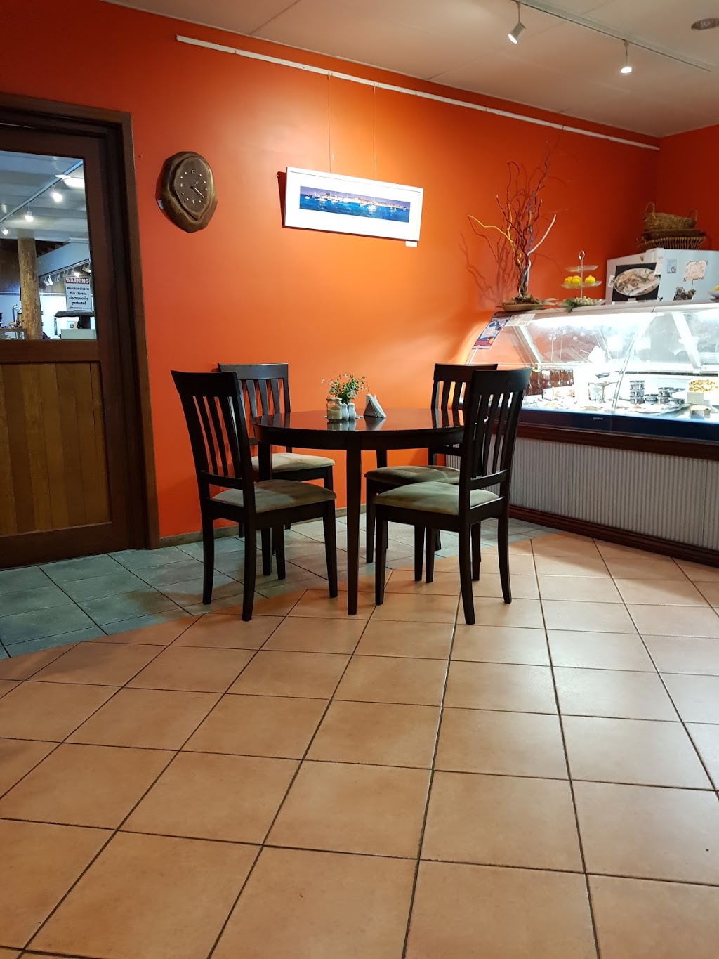Holy Smoke Gourmet Cafe | cafe | 6 Dickinson St, Pemberton WA 6260, Australia | 0897760712 OR +61 8 9776 0712