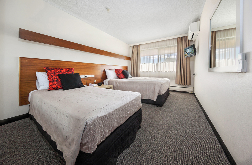 Belconnen Way Hotel & Serviced Apartments | lodging | 77 Belconnen Way, Hawker ACT 2614, Australia | 0262542222 OR +61 2 6254 2222