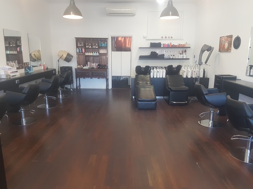 Fox Hair Salon | hair care | 174A Anzac Rd, Mount Hawthorn WA 6016, Australia | 0894434313 OR +61 8 9443 4313