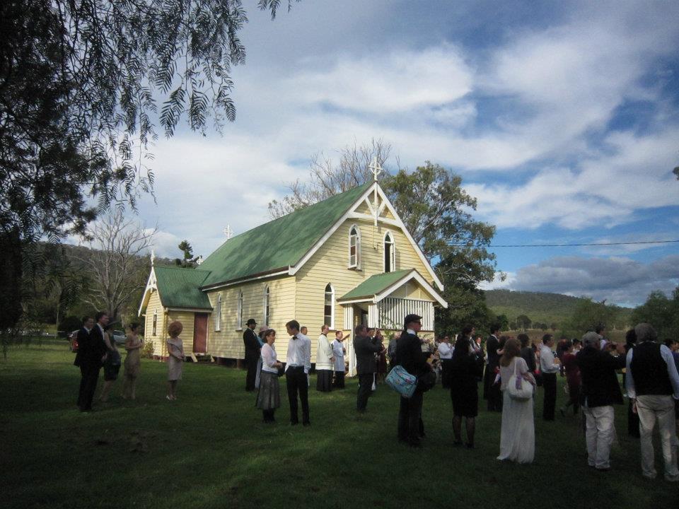 Sacred Heart Church, Christmas Creek | church | 1441 Christmas Creek Rd, Christmas Creek QLD 4285, Australia | 0755411068 OR +61 7 5541 1068