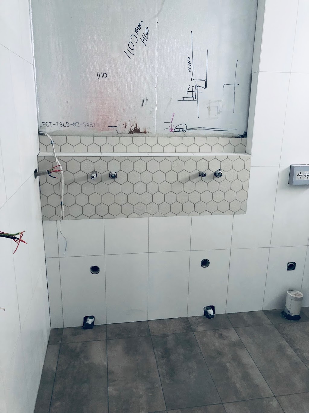 Noori Tiling and waterproofing | general contractor | 8 Magpie St, Brookfield VIC 3338, Australia | 0434609442 OR +61 434 609 442