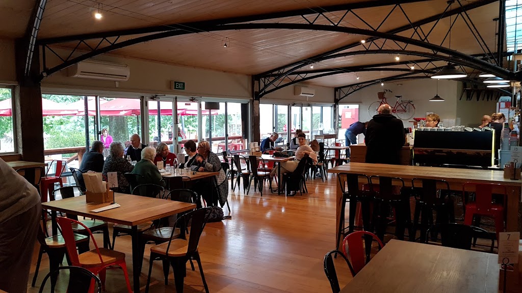 Riverdeck Cafe (119 Gavan St) Opening Hours