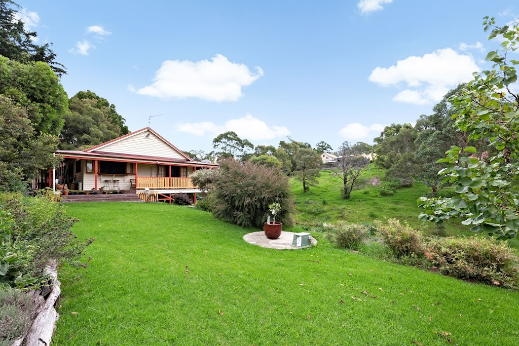 The Valley House Tilba | lodging | 10A Whiffens Ln, Central Tilba NSW 2546, Australia | 0409402070 OR +61 409 402 070