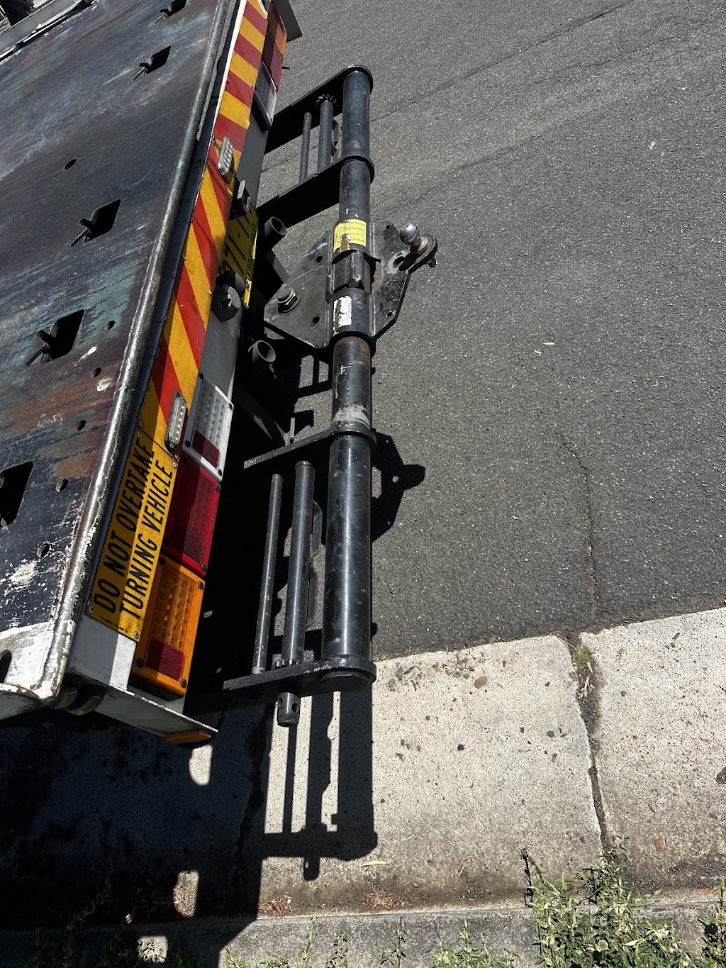Tow car Sydney | 58 Weaver St, Erskine Park NSW 2759, Australia | Phone: 0426 540 000