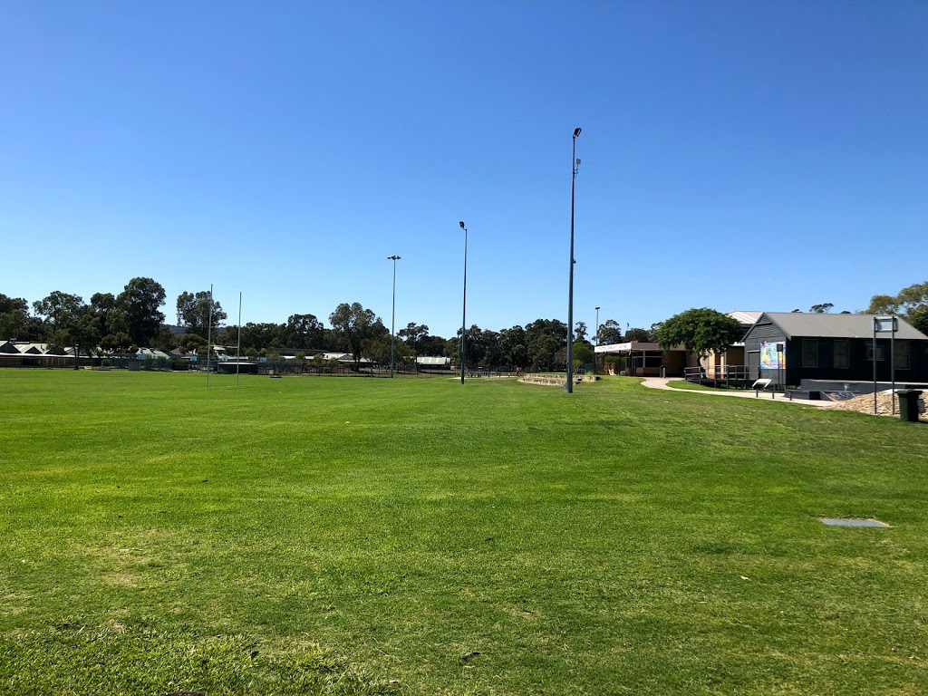 Farrall Oval | park | Stratton WA 6056, Australia