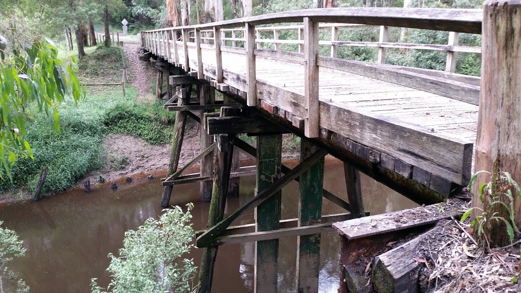 King Track Bridge | 35 King Track, Chapple Vale VIC 3239, Australia