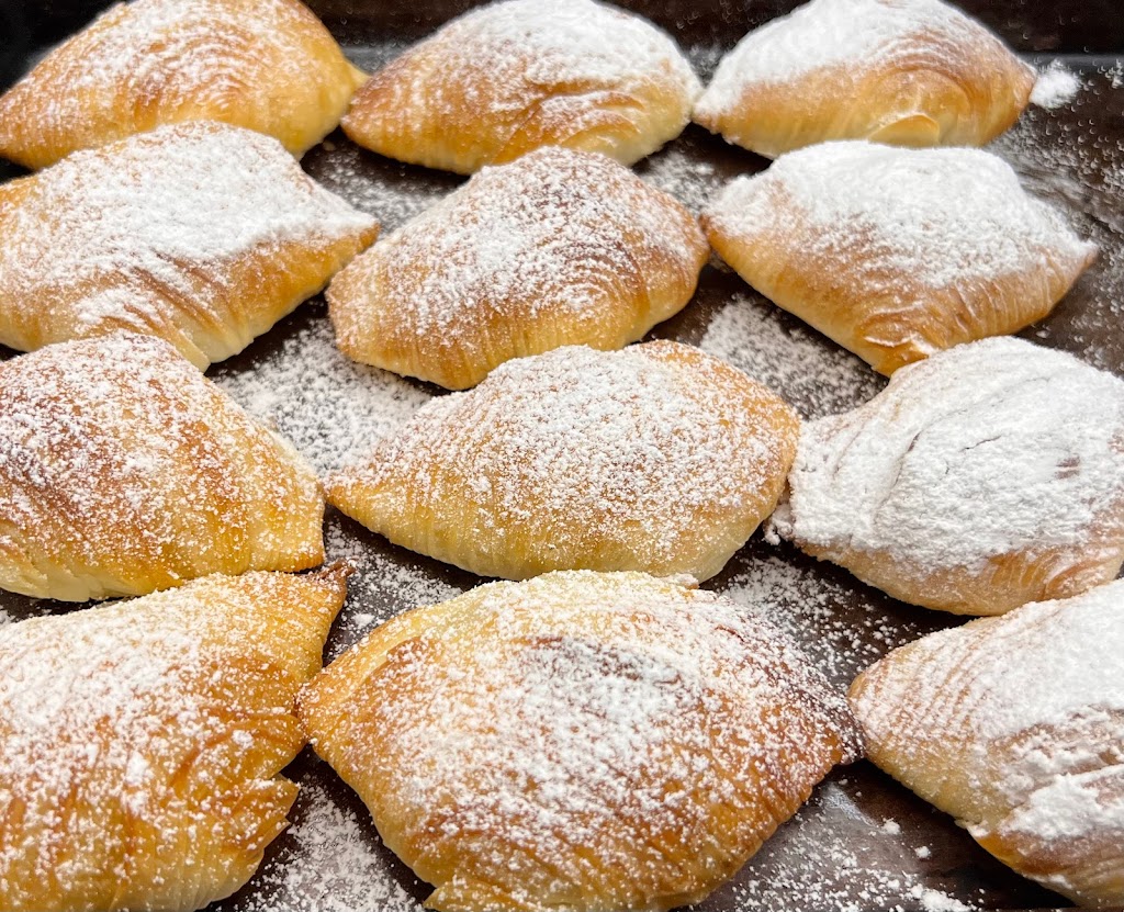 S&R Gourmet Pastizzi | 51 Pebbly Hill Rd, Maraylya NSW 2765, Australia | Phone: (02) 4573 6923