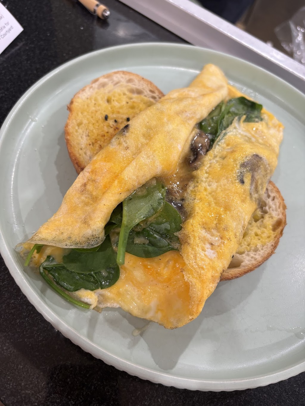 Country Farmhouse Cafe - Berrima | Shop 2-4/Lot 117 Old Hume Hwy, Berrima NSW 2577, Australia | Phone: 0417 240 780
