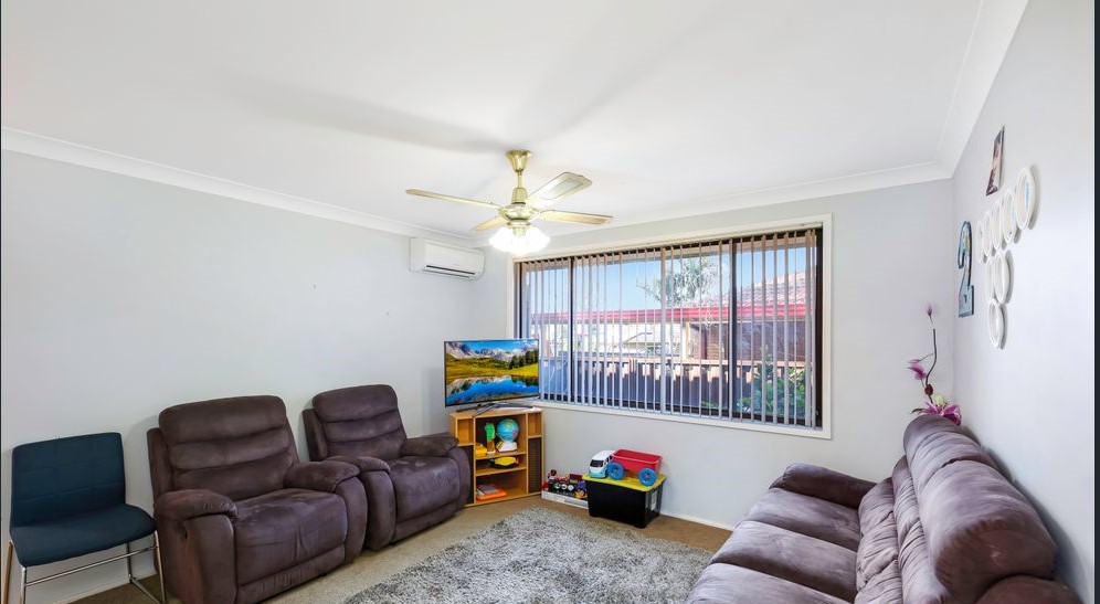 Rehanas Family daycare | 8 Cosmos Pl, Macquarie Fields NSW 2564, Australia | Phone: 0405 296 412