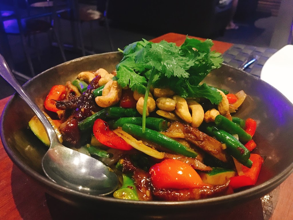 Modern Thai Restaurant | 1498 Logan Rd, Mount Gravatt QLD 4122, Australia | Phone: (07) 3349 9288