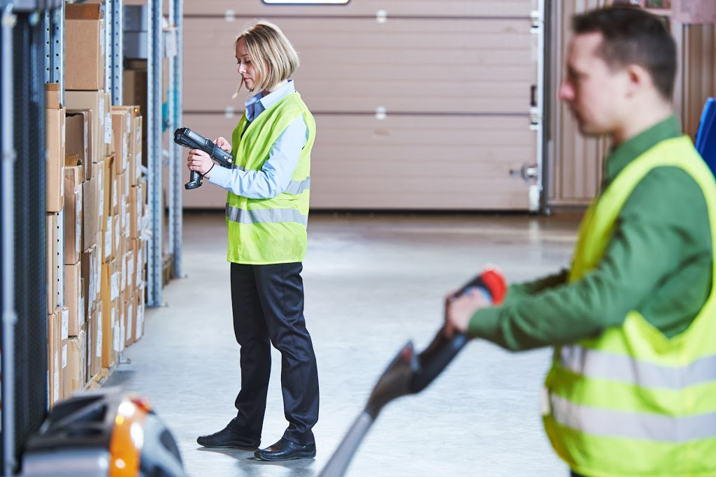 Absolute Forklift Training | 2/36 Abbott Rd, Seven Hills NSW 2147, Australia | Phone: (02) 8678 3444