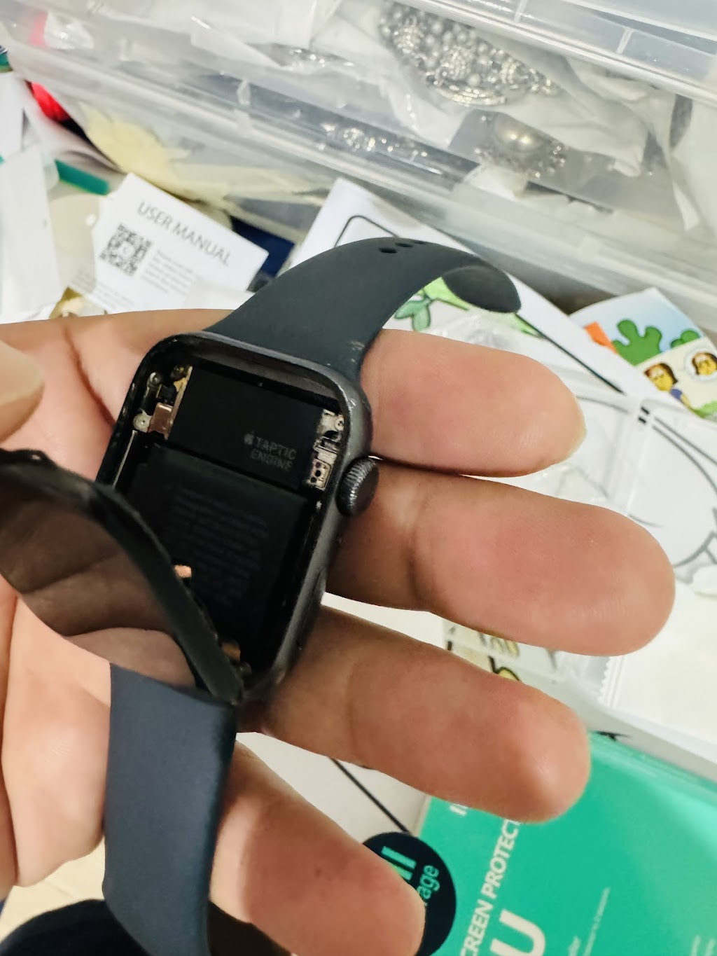 Werribee Phone Repair | 5 Azolla Ave, Werribee VIC 3030, Australia | Phone: 0433 765 612
