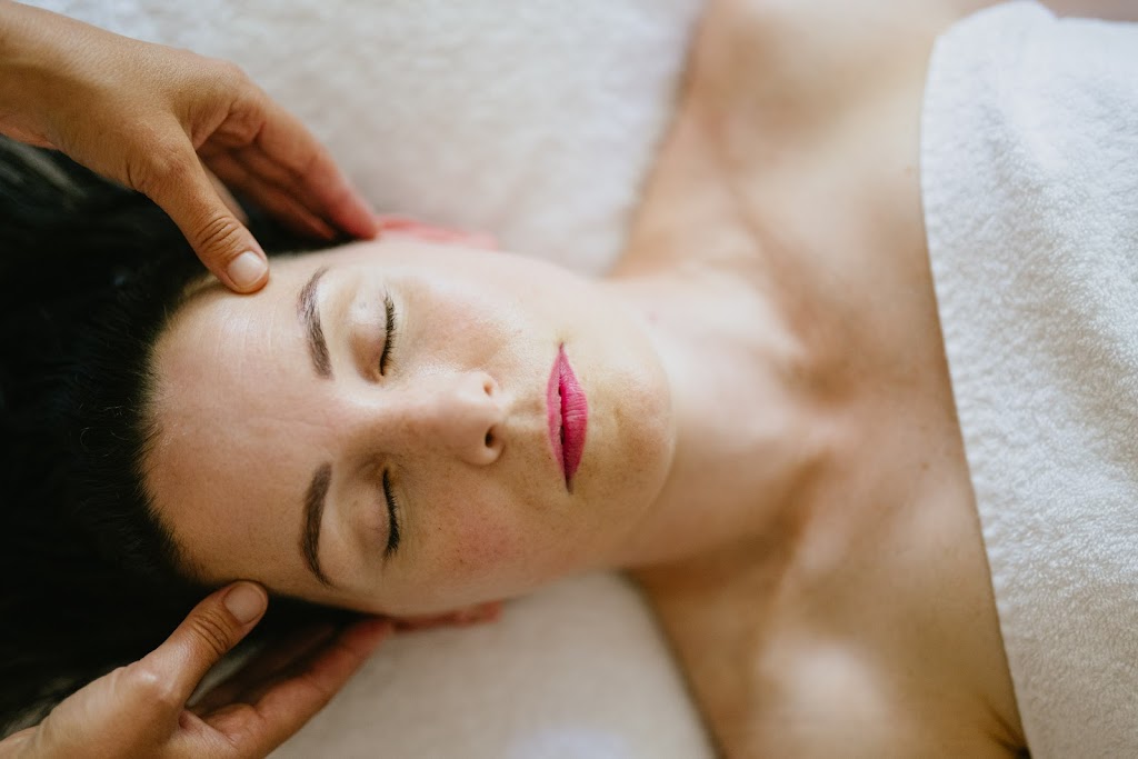 The Natural Facialist | 54 James Small Dr, Korora NSW 2450, Australia | Phone: 0434 030 898