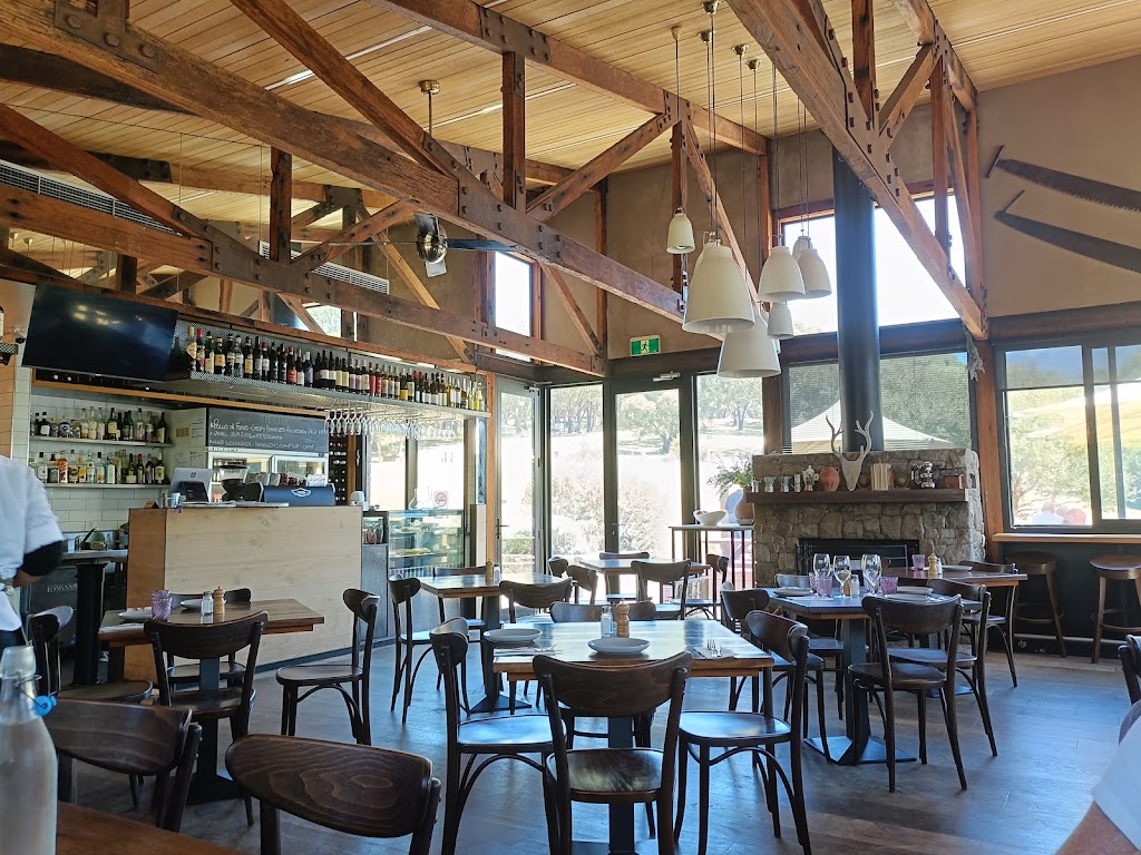Perrotta’s Italian + Bar (at Lake Crackenback) | 1650 Alpine Way, Crackenback NSW 2627, Australia | Phone: 0408 536 191