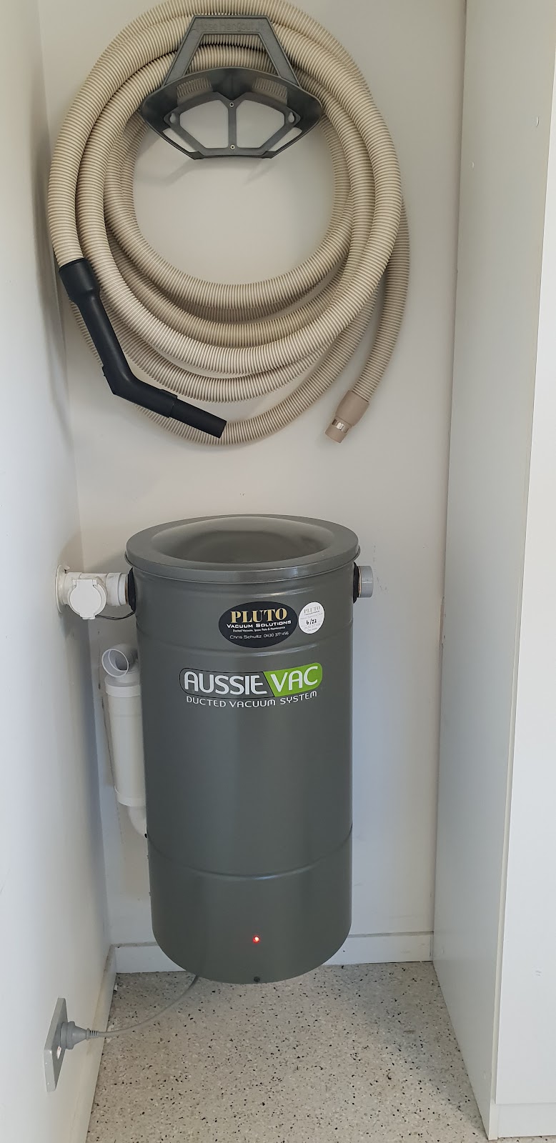 Pluto Vacuum Solutions | Wewak Ave, Runaway Bay QLD 4216, Australia | Phone: 0430 377 456