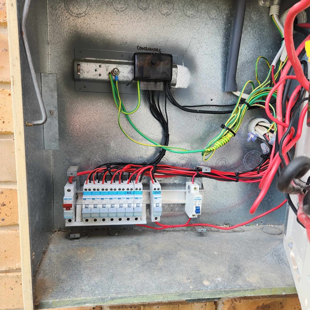 HM Electrical | 37 Wallum Dr, Lake Cathie NSW 2445, Australia | Phone: 0490 482 021