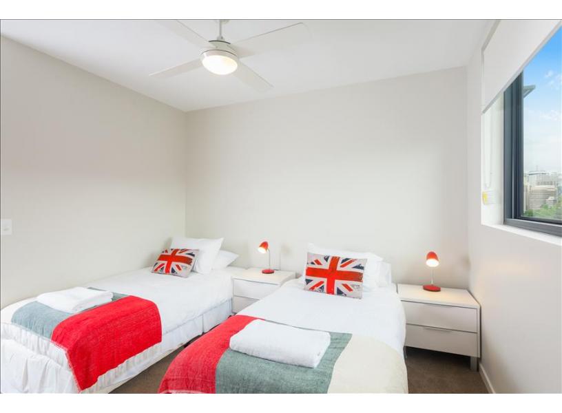 Uptown Apartments | 12/450 Main St, Kangaroo Point QLD 4169, Australia | Phone: (07) 3911 1183